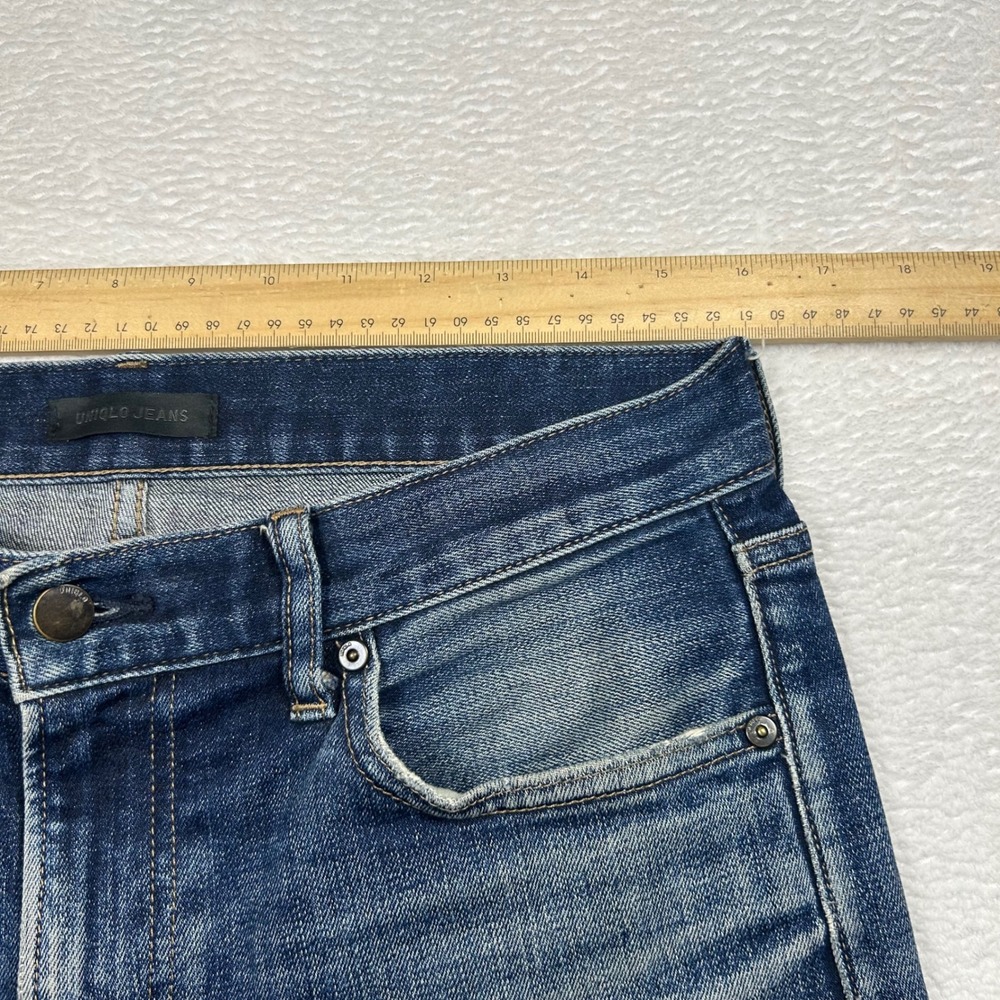 Uniqlo Slim Straight Jeans Selvedge Faded Denim Sz 31x32 Blue Stretch Distressed - Picture 10 of 12